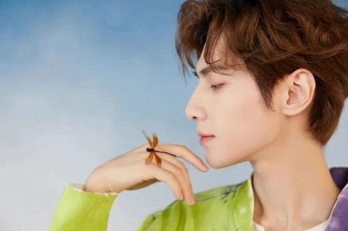 罗云熙最新八卦爆料,罗云熙新恋情曝光？揭秘明星背后的情感纠葛